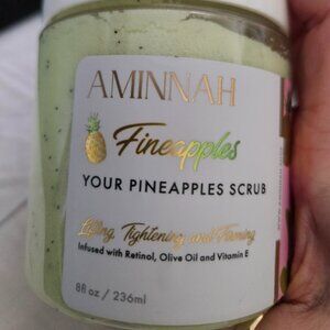 AMINNAH - Fineapples Pineapples Scrub